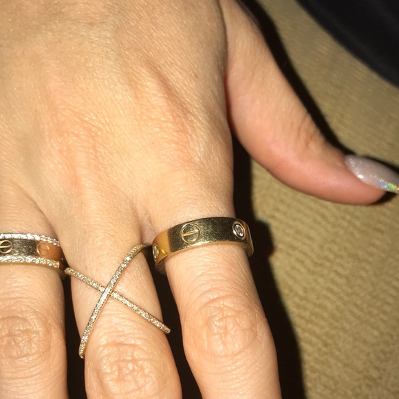 SOLD ❣️ Cartier love ring 3 diamonds yellow gold - Picture 2 of 5